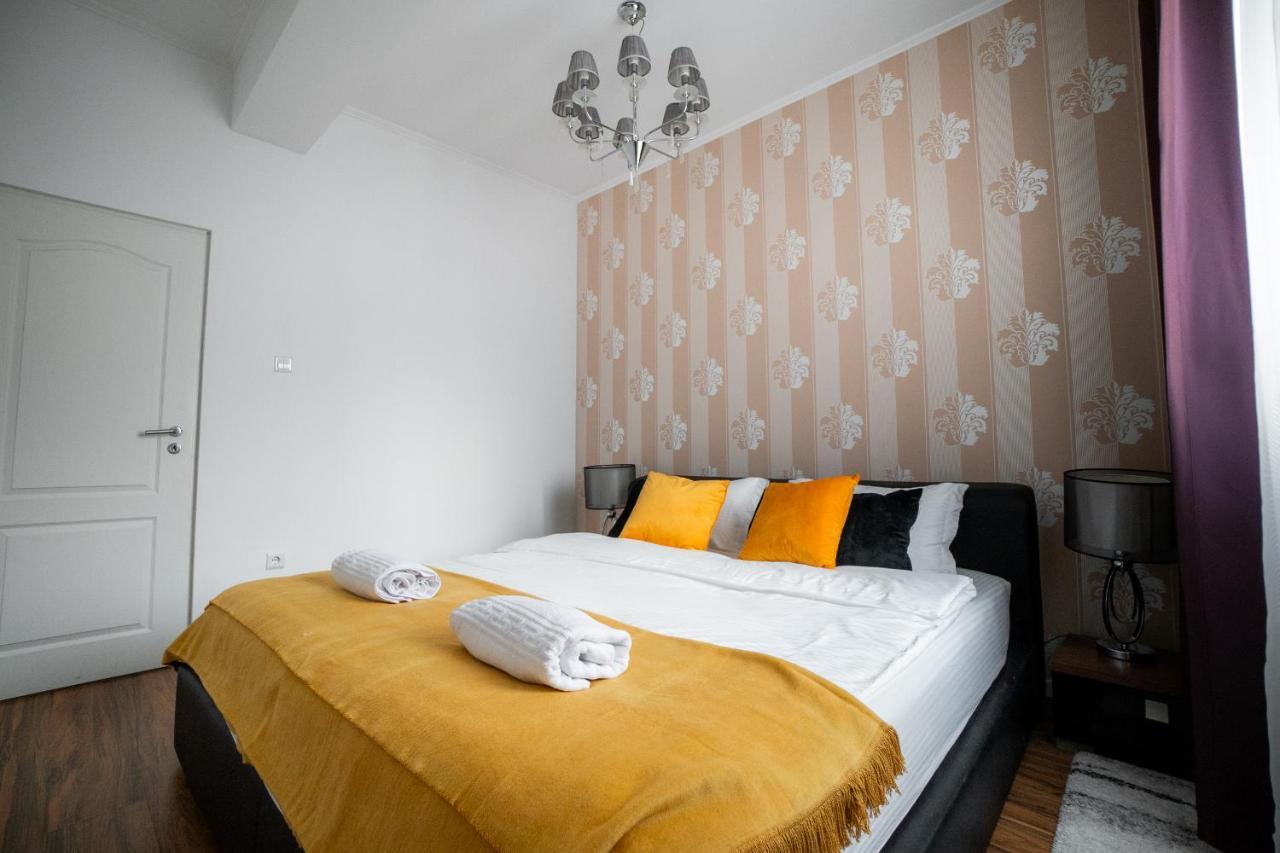 Xo Panoramic Apartment L Jacuzzi L Oradea Exterior foto